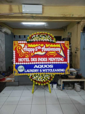 Papan Bunga di Gereja Bethany