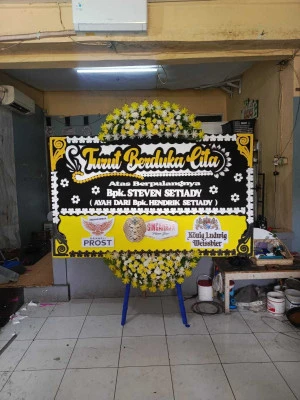 Papan Bunga di Gereja Bethany