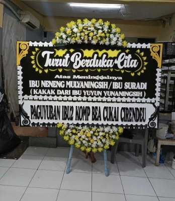 Papan Bunga di Gereja Bethany